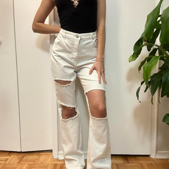 White Ripped High Rise Jeans - Picture 5 of 8